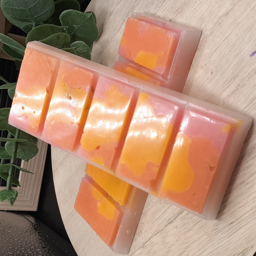 Tropical Punch Handmade Wax Melts, Pack Of 2 Bars - Picture 3 of 5